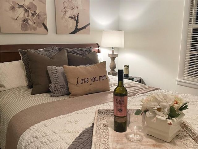 4457 Frontier Way NE, Sugar Hill, GA 30518