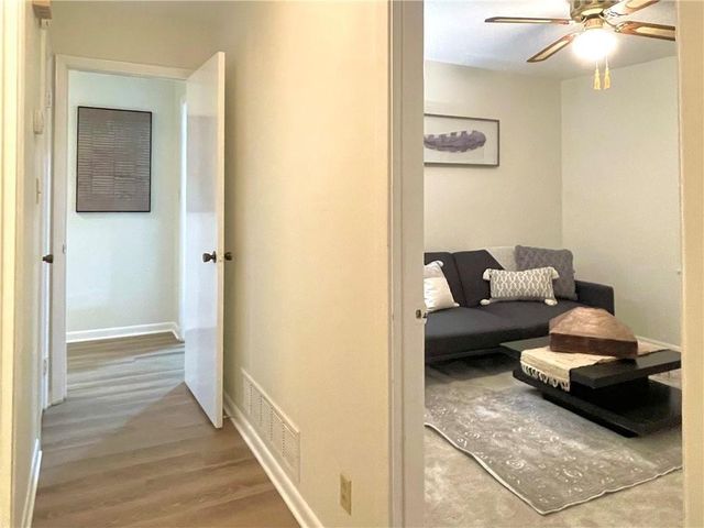 4457 Frontier Way NE, Sugar Hill, GA 30518