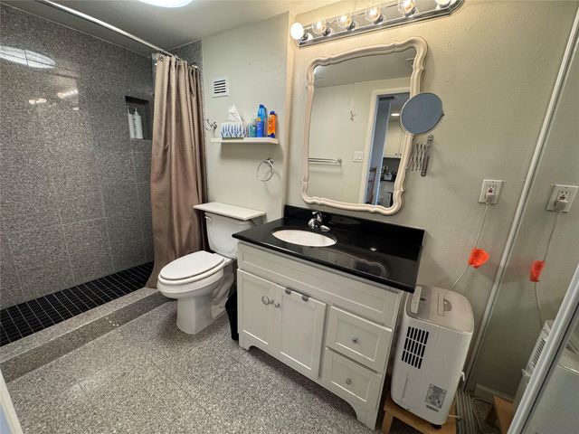 2016 Main Street 2510, Houston, TX 77002