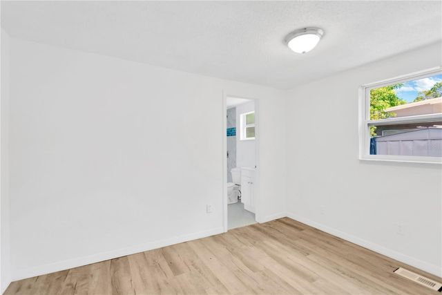 1940 N BETTY LANE, Clearwater, FL 33755
