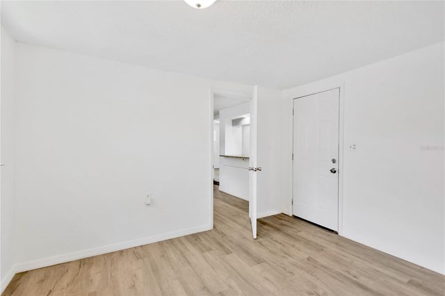 1940 N BETTY LANE, Clearwater, FL 33755