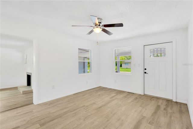 1940 N BETTY LANE, Clearwater, FL 33755