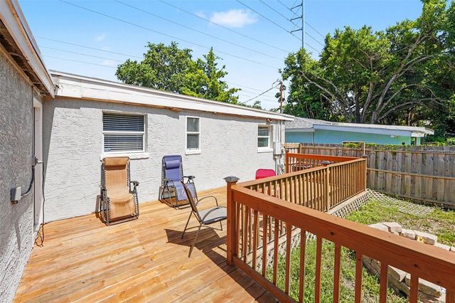 1940 N BETTY LANE, Clearwater, FL 33755