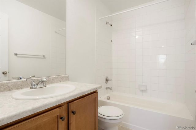 6318 Vista Cliff Loop, Castle Rock, CO 80104