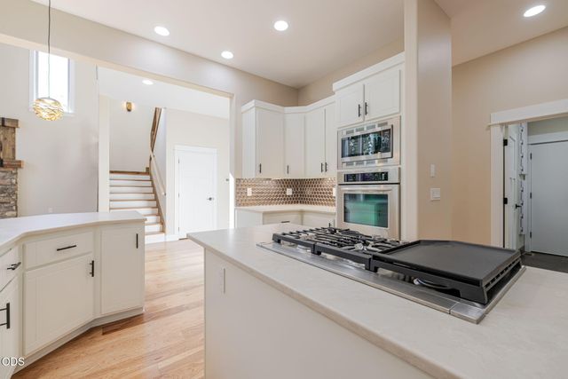 3454 NW Bryce Canyon Lane, Bend, OR 97703