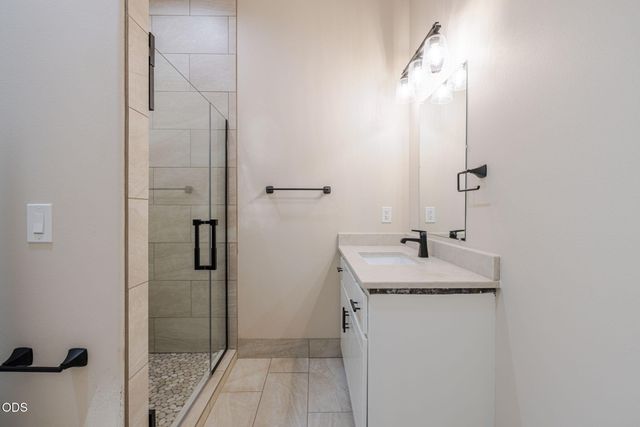 3454 NW Bryce Canyon Lane, Bend, OR 97703