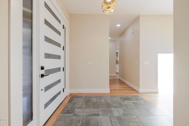 3454 NW Bryce Canyon Lane, Bend, OR 97703