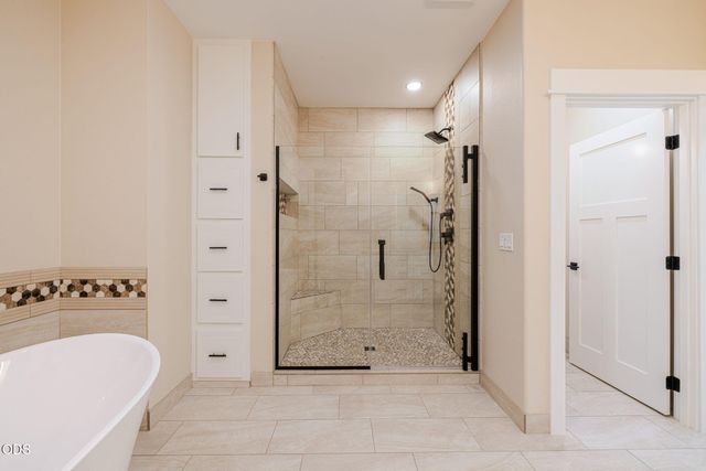3454 NW Bryce Canyon Lane, Bend, OR 97703