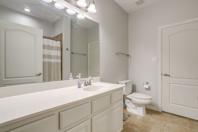 714 E 1st Street, Fort Worth, TX 76102