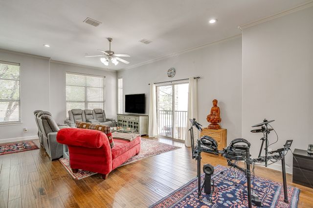 714 E 1st Street, Fort Worth, TX 76102