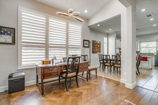 714 E 1st Street, Fort Worth, TX 76102