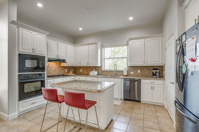 714 E 1st Street, Fort Worth, TX 76102