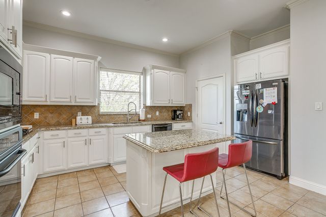 714 E 1st Street, Fort Worth, TX 76102