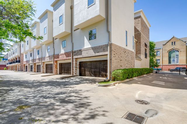 714 E 1st Street, Fort Worth, TX 76102