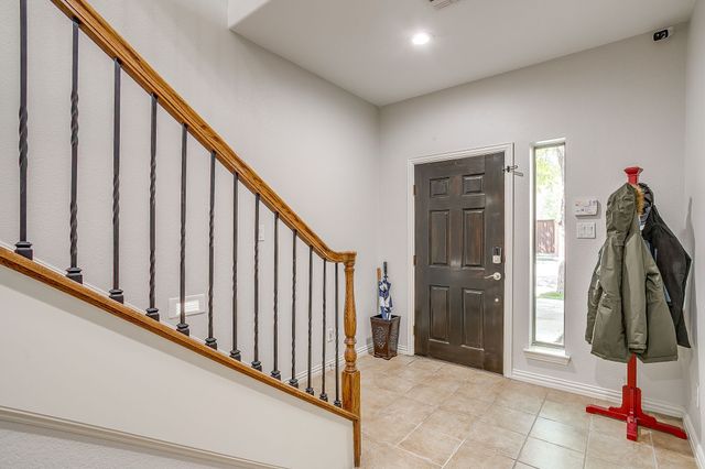 714 E 1st Street, Fort Worth, TX 76102