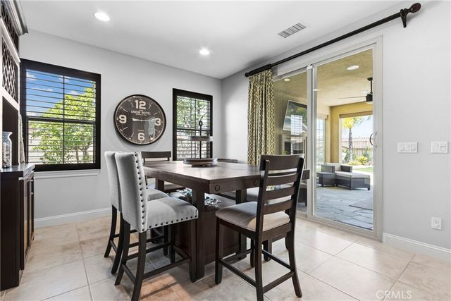 34502 Serdonis St, Temecula, CA 92592