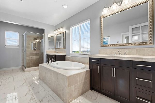34502 Serdonis St, Temecula, CA 92592