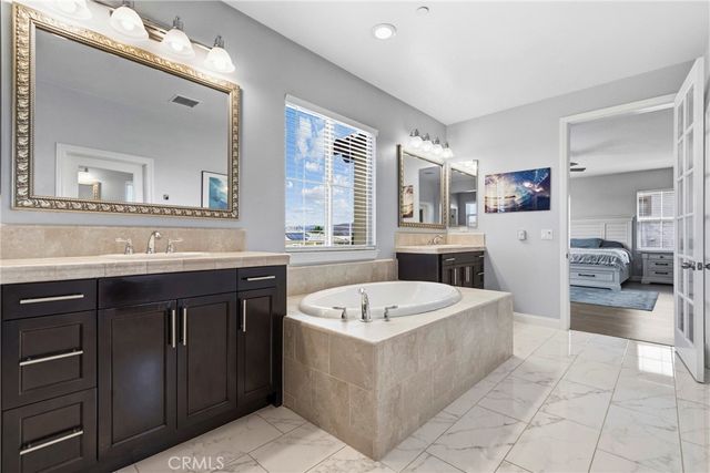34502 Serdonis St, Temecula, CA 92592