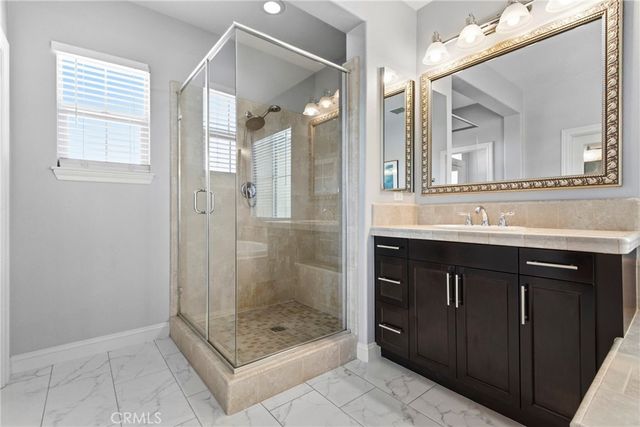 34502 Serdonis St, Temecula, CA 92592