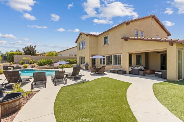 34502 Serdonis St, Temecula, CA 92592