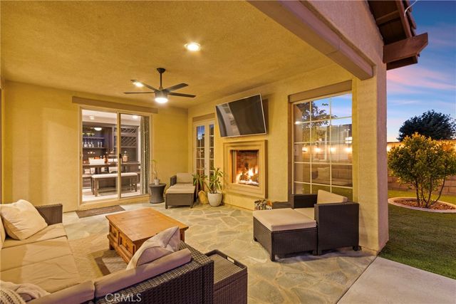 34502 Serdonis St, Temecula, CA 92592