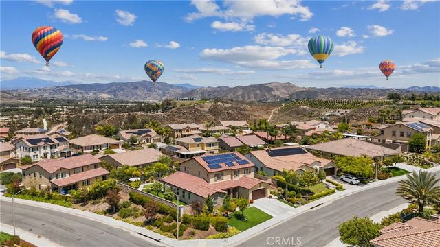34502 Serdonis St, Temecula, CA 92592