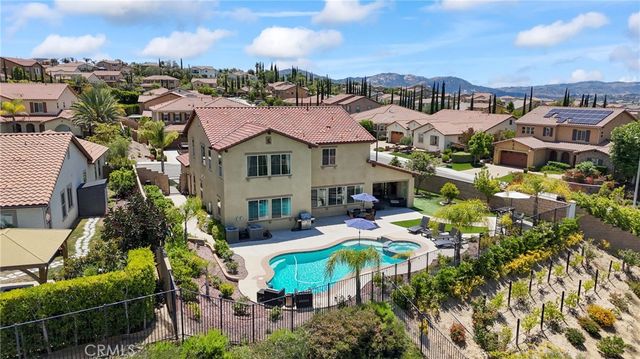 34502 Serdonis St, Temecula, CA 92592
