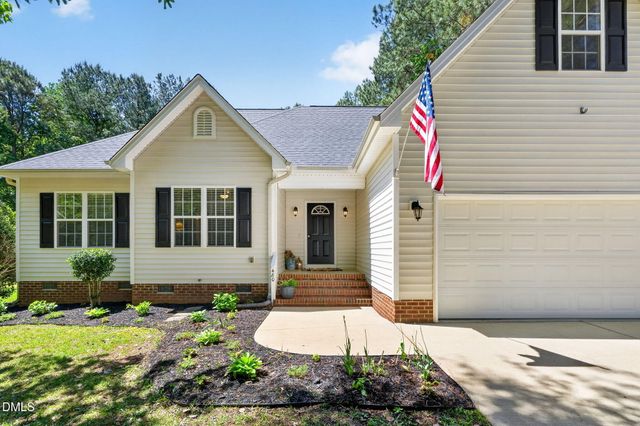 480 Tylerstone Drive, Fuquay Varina, NC 27526