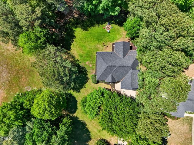 480 Tylerstone Drive, Fuquay Varina, NC 27526