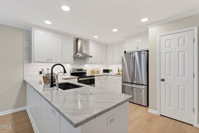 480 Tylerstone Drive, Fuquay Varina, NC 27526