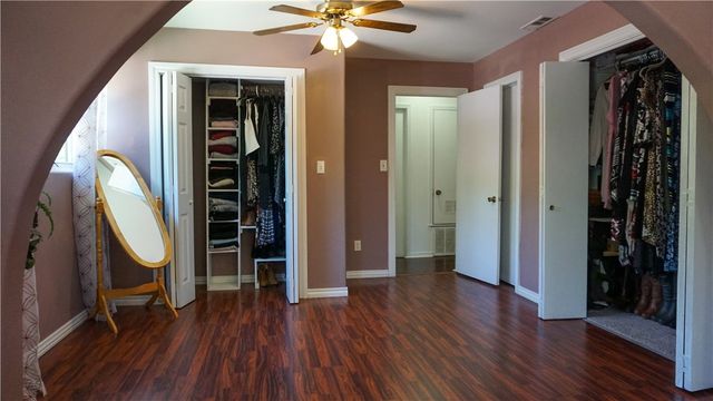 211 Short Avenue, Lincoln, AR 72744