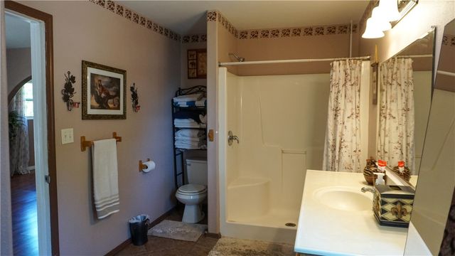 211 Short Avenue, Lincoln, AR 72744