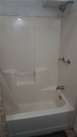 211 Short Avenue, Lincoln, AR 72744