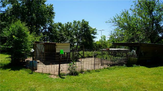 211 Short Avenue, Lincoln, AR 72744