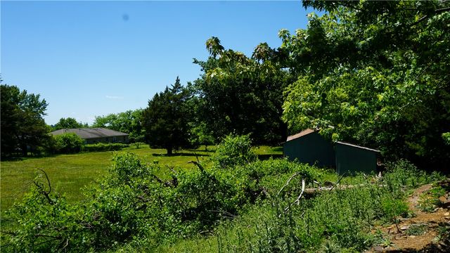 211 Short Avenue, Lincoln, AR 72744