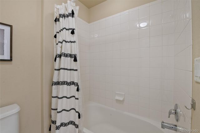 5563 S Elk Court, Aurora, CO 80016