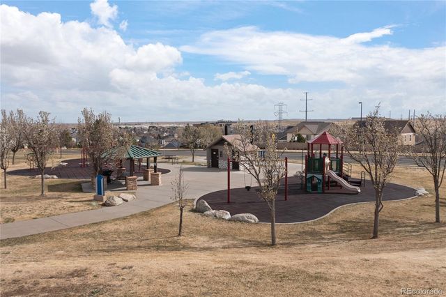 5563 S Elk Court, Aurora, CO 80016