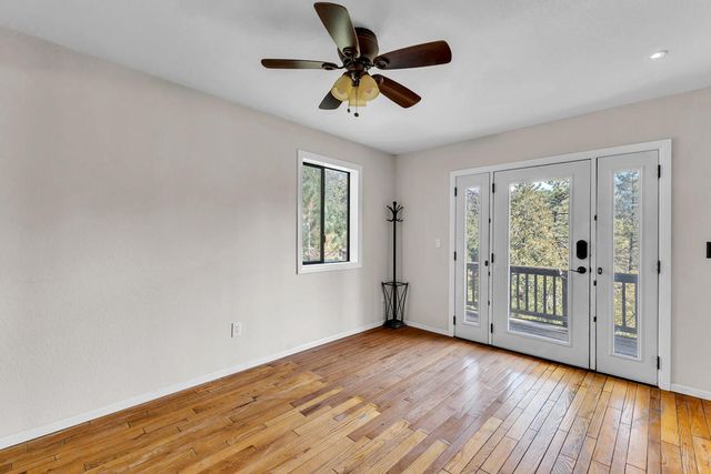 24883 Ponderosa Drive, Idyllwild, CA 92549