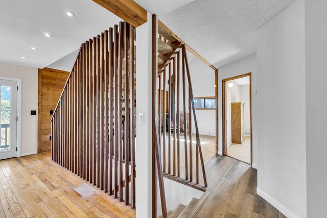 24883 Ponderosa Drive, Idyllwild, CA 92549