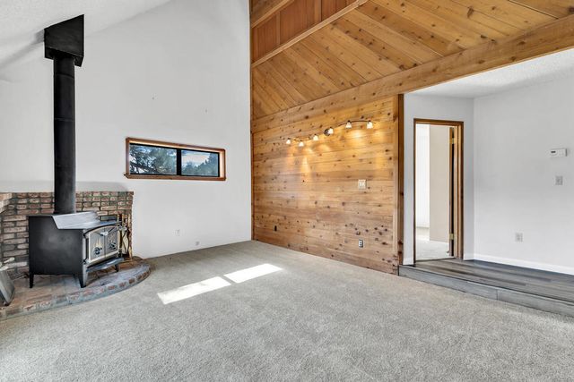 24883 Ponderosa Drive, Idyllwild, CA 92549