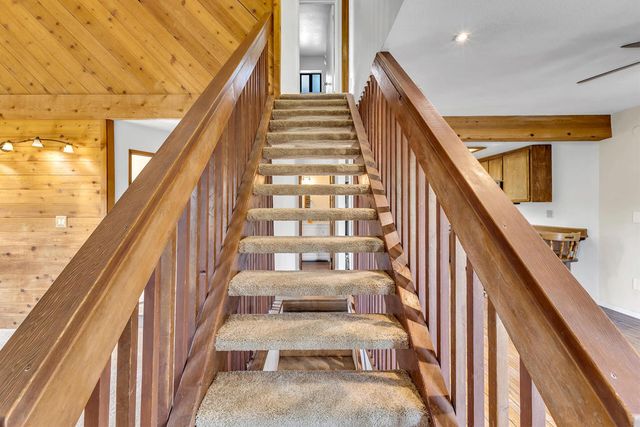 24883 Ponderosa Drive, Idyllwild, CA 92549