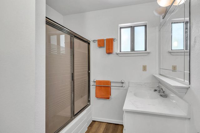 24883 Ponderosa Drive, Idyllwild, CA 92549