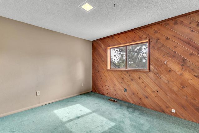 24883 Ponderosa Drive, Idyllwild, CA 92549