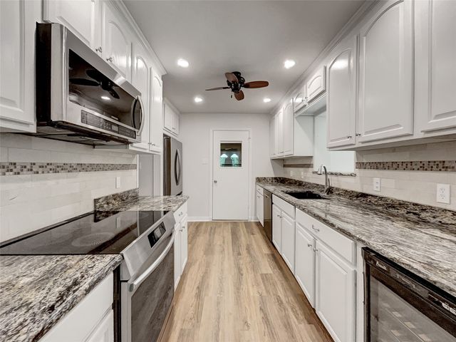 917 Bower Drive, Irving, TX 75061