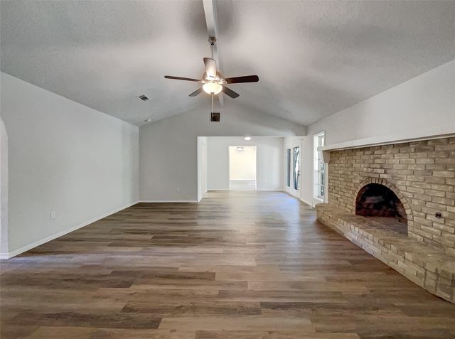 917 Bower Drive, Irving, TX 75061
