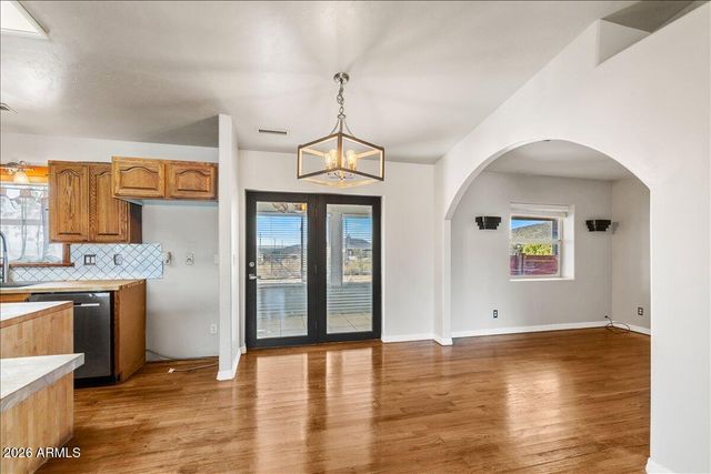 17313 E Lions Crossing Road, Dewey, AZ 86327