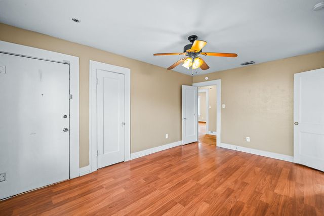 2412 Avenue T, Lubbock, TX 79411