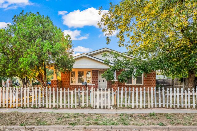 2412 Avenue T, Lubbock, TX 79411