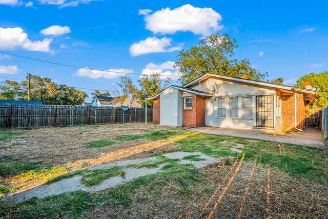 2412 Avenue T, Lubbock, TX 79411