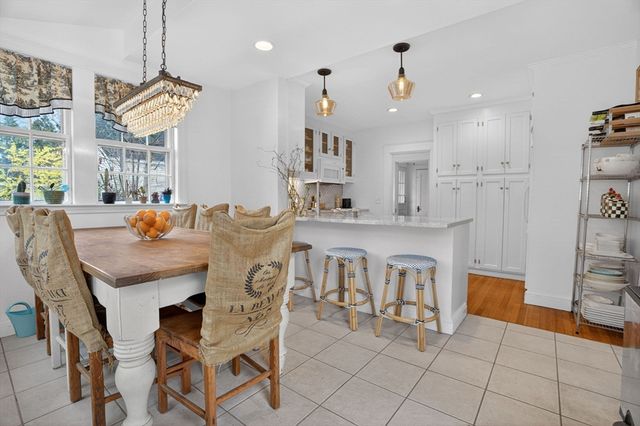 642 Worcester St, Wellesley, MA 02482